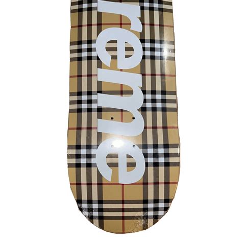 burberry skateboard deck beige.